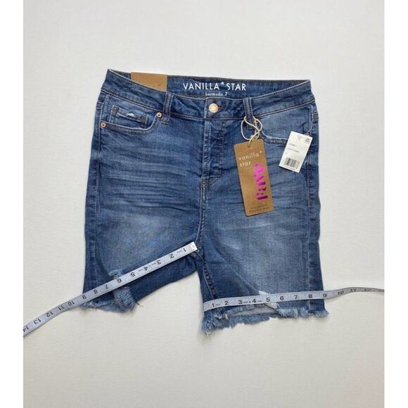 Vanilla Star Bermuda‎ Jean Shorts 7 Juniors' Ripped Frayed Distressed Stretch - Picture 5 of 7